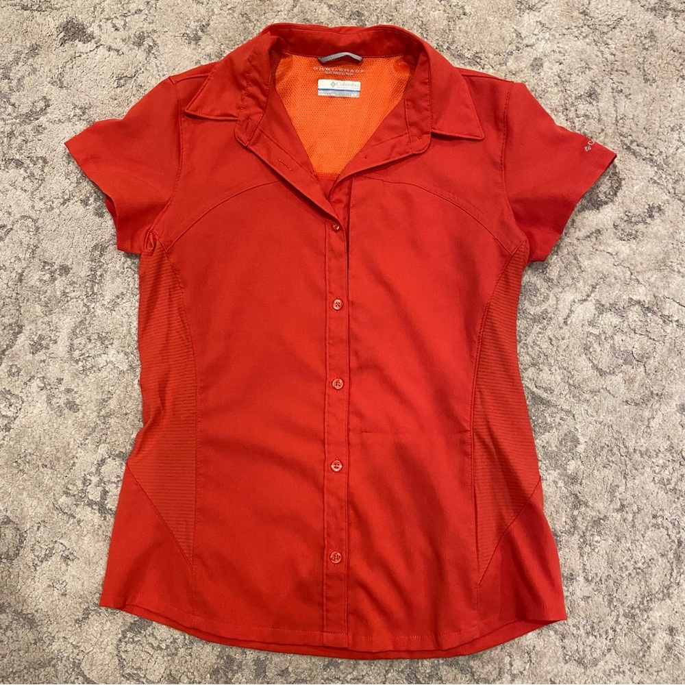 Columbia hiking shirt